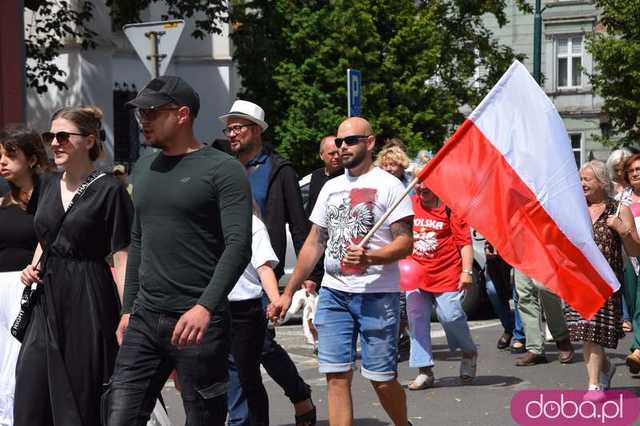 [FOTO, VIDEO] Zakaz pedałowania, nakaz normalności. 