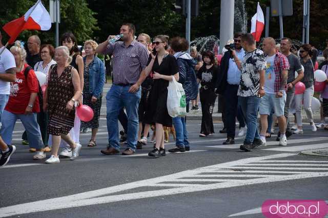[FOTO, VIDEO] Zakaz pedałowania, nakaz normalności. 