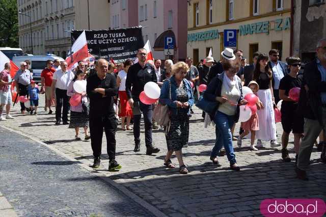 [FOTO, VIDEO] Zakaz pedałowania, nakaz normalności. 