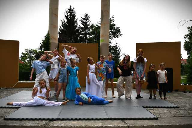 [FOTO] Powitanie lata z najmłodszymi członkami klubu Dance Fam
