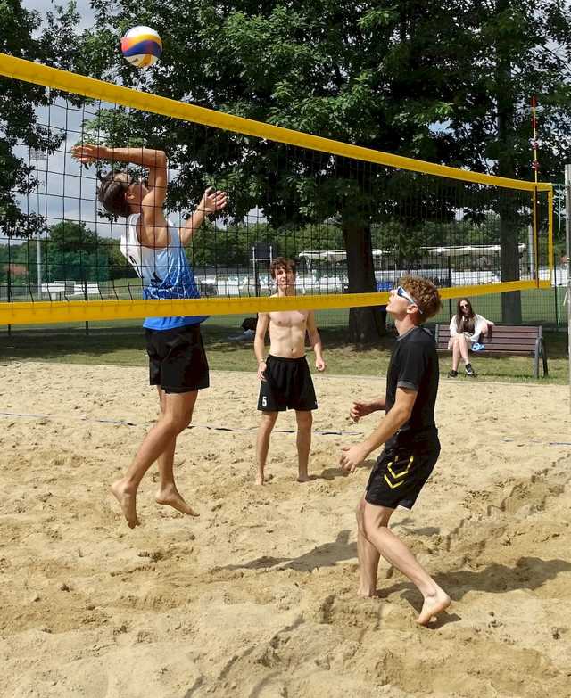 [FOTO] Rywalizowali w turnieju plażówki