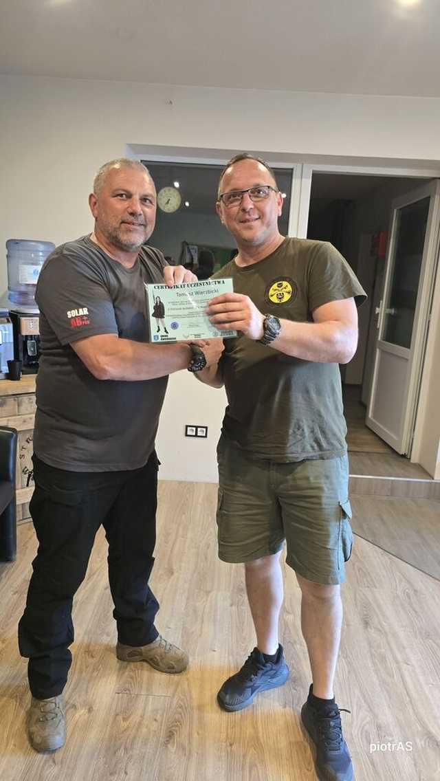 [FOTO] Mieszkańcy Świebodzic spróbowali swoich sił w Otwartych Zawodach Strzeleckich o Puchar Burmistrza