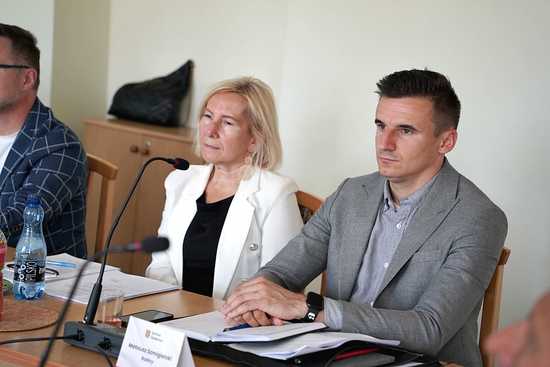 [FOTO] Jakie wydatki? Co wykonano? Przedstawiono raport o stanie gminy i udzielono absolutorium dla wójta