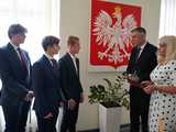 [FOTO] Do uczniów z Mokrzeszowa powędrował Laur Młodego Samorządowca
