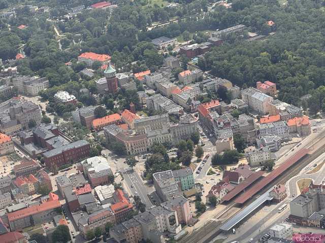 [FOTO] Podniebne poszukiwania atrakcji regionu. Dziennikarze sprawdzili swoją orientację w terenie z lotu ptaka