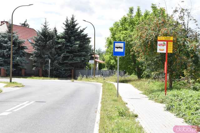 [FOTO] Start rewolucyjnych zmian w komunikacji miejskiej. Zobaczcie autobusy na nowych trasach i przystankach!
