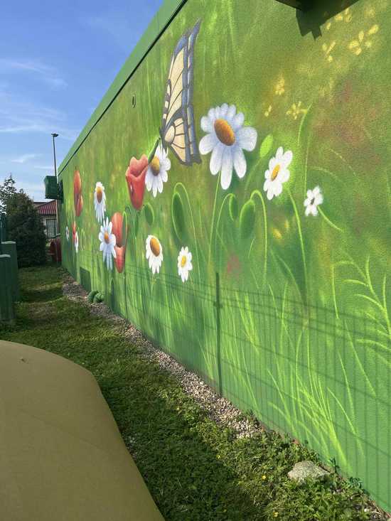 [FOTO] Nowy mural na Zawiszowie. Powstał na ścianie przedszkola