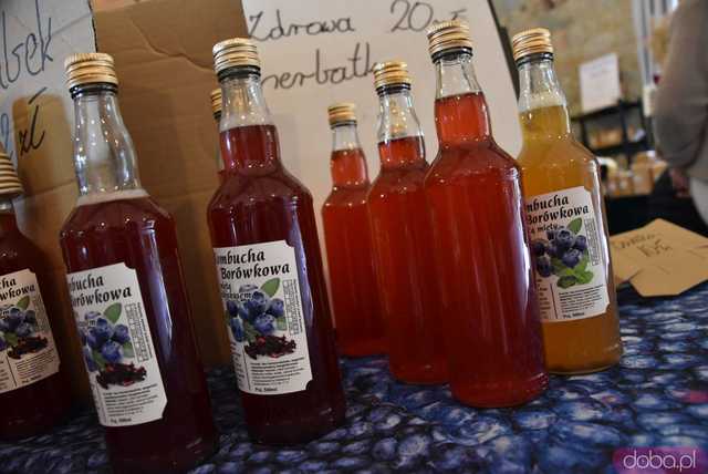[FOTO] Duże zainteresowanie lokalnymi produktami na Targu Ziemi w Tarnawie