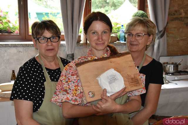 [FOTO] Duże zainteresowanie lokalnymi produktami na Targu Ziemi w Tarnawie
