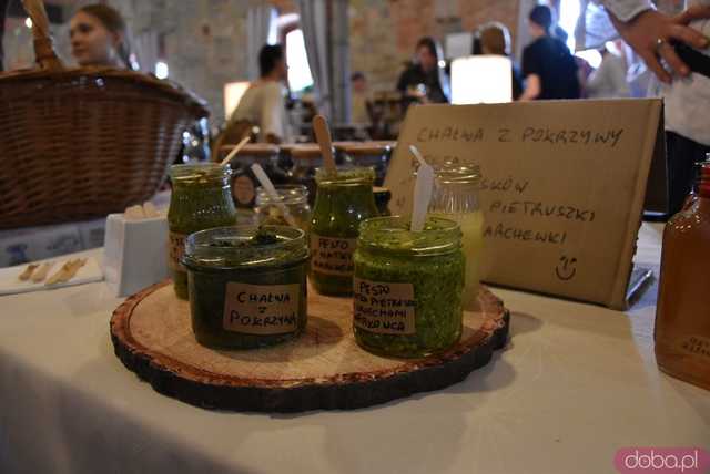 [FOTO] Duże zainteresowanie lokalnymi produktami na Targu Ziemi w Tarnawie