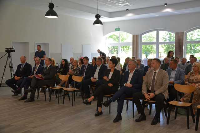 Dofinansowanie na budowę placu zabaw w Krukowie odebrane