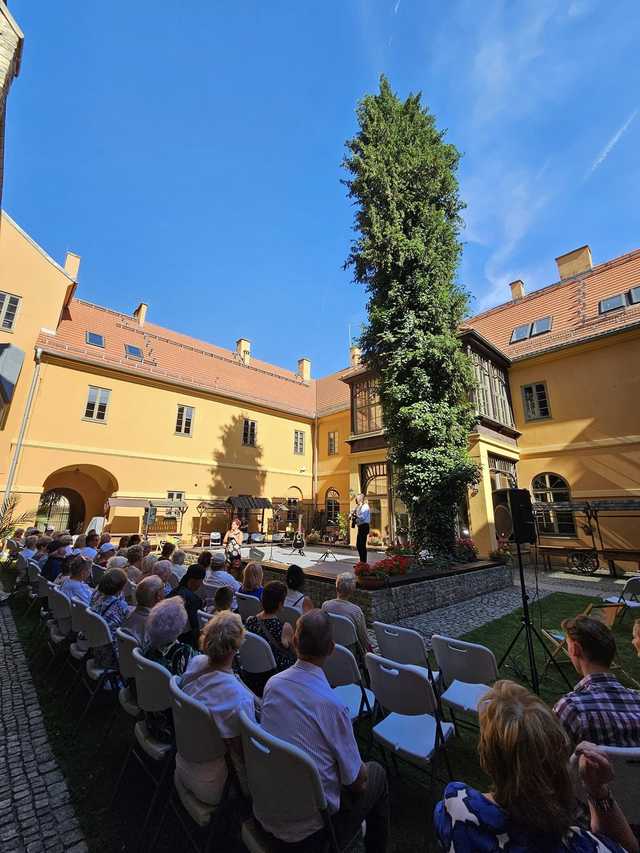 [FOTO] Janusz Cedro zagrał w Strzegomiu