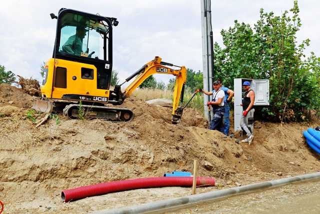 [FOTO] Trwa przebudowa dróg w Łażanach. Prace prawdopodobnie zakończą się wcześniej, niż planowano