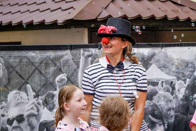 [FOTO] Magiczne przedstawienia pod gołym niebem. Ruszył Festiwal Teatru Otwartego
