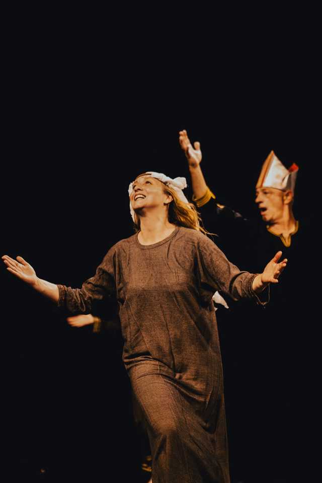 [FOTO] Magiczne przedstawienia pod gołym niebem. Ruszył Festiwal Teatru Otwartego