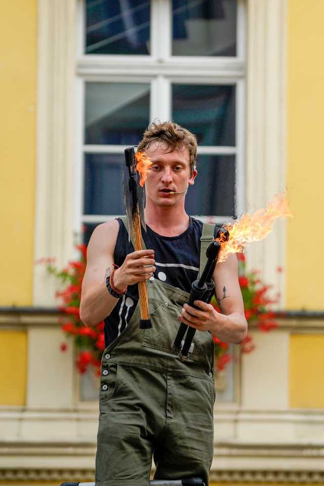 [FOTO] Magiczne przedstawienia pod gołym niebem. Ruszył Festiwal Teatru Otwartego