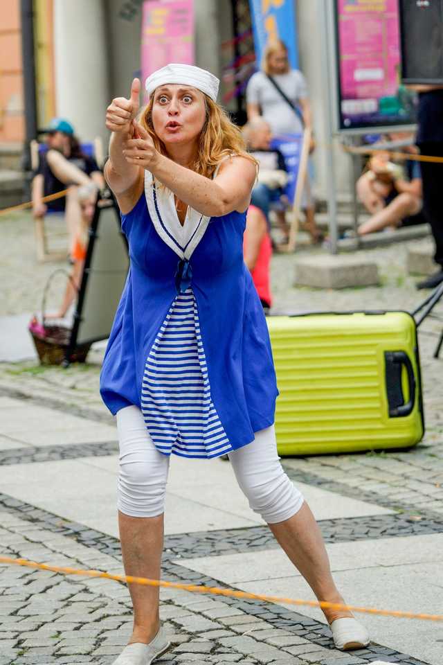 [FOTO] Magiczne przedstawienia pod gołym niebem. Ruszył Festiwal Teatru Otwartego