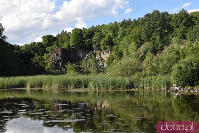 [FOTO] Utwory Chopina w wykonaniu utytułowanej pianistki wybrzmiały w samym sercu kamieniołomu