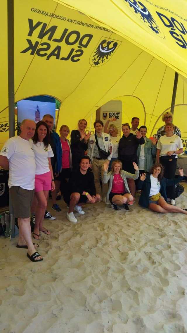 [FOTO] Promocja miasta na bałtyckich plażach. Świdnica w Projekcie Plaża w Międzyzdrojach