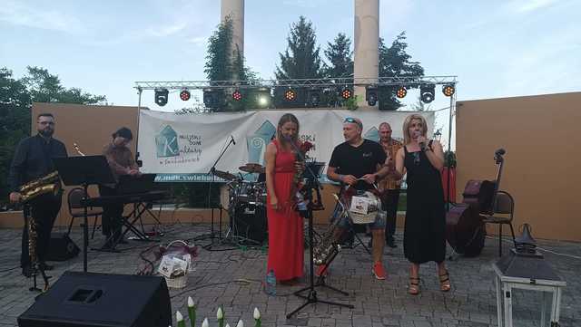 [FOTO] Zespół Only Quintet wystąpił w Świebodzicach