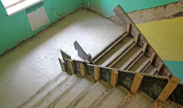 [FOTO] Trwa modernizacja budynku Szkoły Podstawowej w Gniewkowie