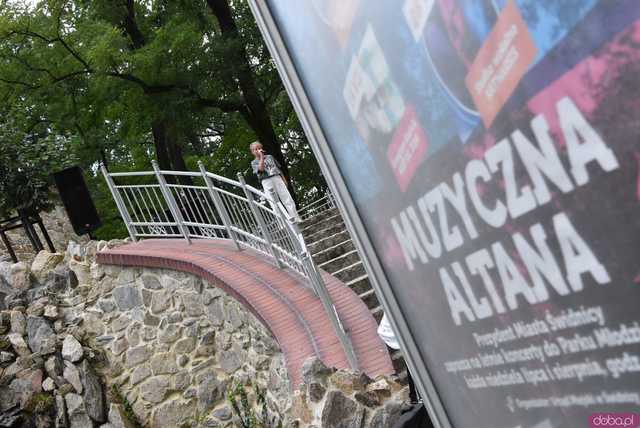 [WIDEO/FOTO] Znane covery w wykonaniu wokalistów z Katharsis wybrzmiały w Parku Młodzieżowym