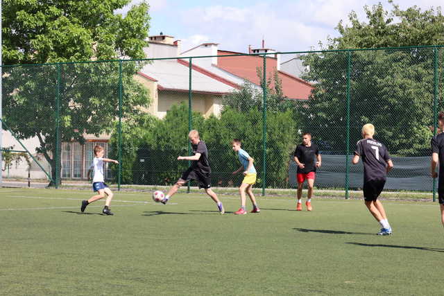 [FOTO/WYNIKI] Rywalizowali w Mini Mundialu. Rozstrzygnięto Piłkarski Turniej Drużyn Podwórkowych w Żarowie