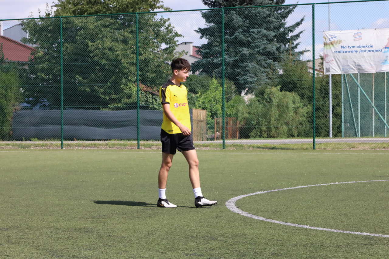 [FOTO/WYNIKI] Rywalizowali w Mini Mundialu. Rozstrzygnięto Piłkarski Turniej Drużyn Podwórkowych w Żarowie