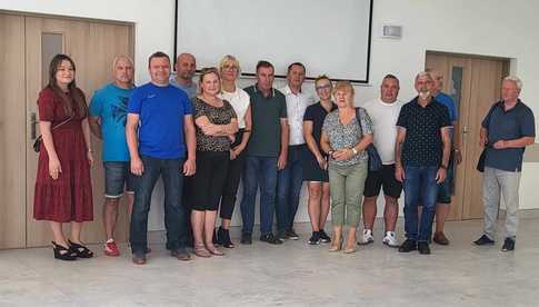 [FOTO] Zobaczcie, jak prezentuje się kolejna wyremontowana świetlica wiejska! Inwestycja pochłonęła ponad 1 mln złotych
