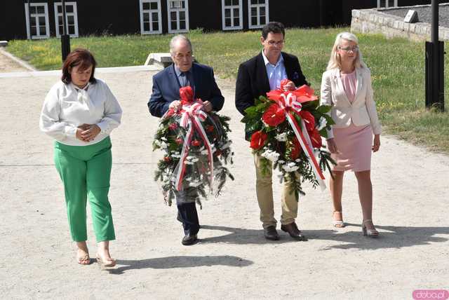 [FOTO] Upamiętnili powstańców warszawskich w Muzeum Gross-Rosen