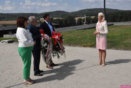 [FOTO] Upamiętnili powstańców warszawskich w Muzeum Gross-Rosen