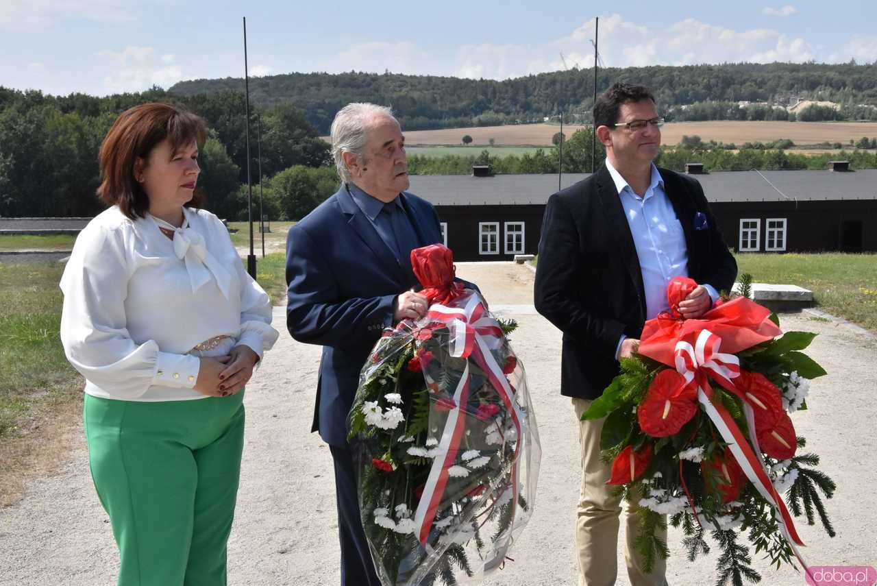 [FOTO] Upamiętnili powstańców warszawskich w Muzeum Gross-Rosen