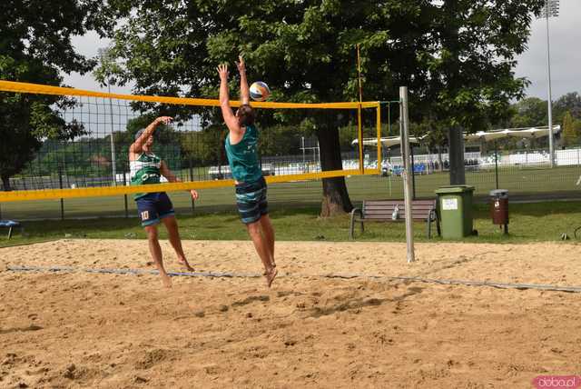 [FOTO] Rywalizowali na piasku w 3. Otwartym Turnieju Siatkówki Plażowej mężczyzn
