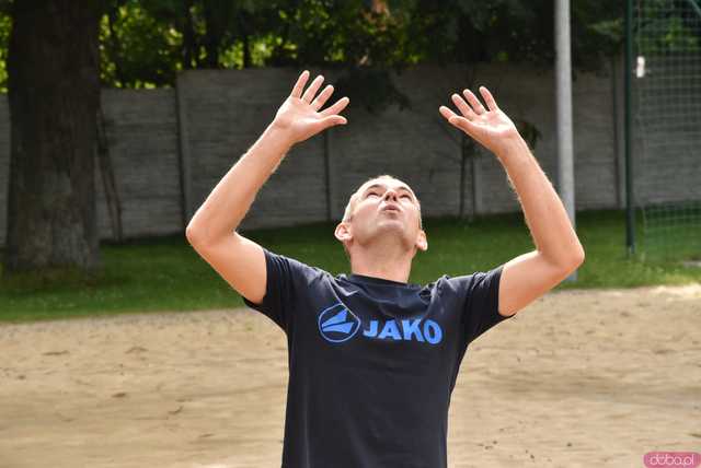 [FOTO] Rywalizowali na piasku w 3. Otwartym Turnieju Siatkówki Plażowej mężczyzn