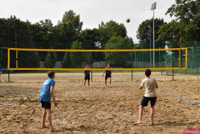 [FOTO] Rywalizowali na piasku w 3. Otwartym Turnieju Siatkówki Plażowej mężczyzn