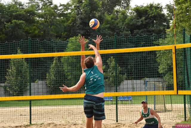 [FOTO] Rywalizowali na piasku w 3. Otwartym Turnieju Siatkówki Plażowej mężczyzn