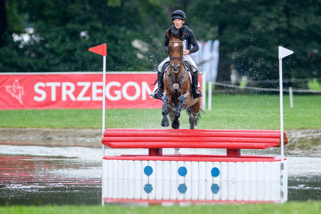 [FOTO] Jeździectwo: Dunka wygrywa „4 gwiazdki” w Strzegomiu