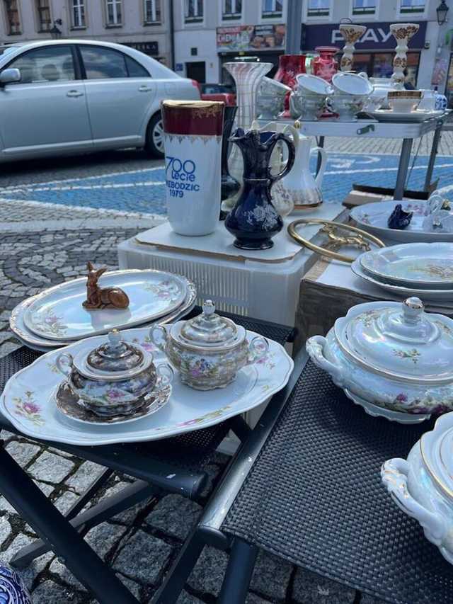 [FOTO] Giełda Staroci i Różności w Świebodzicach