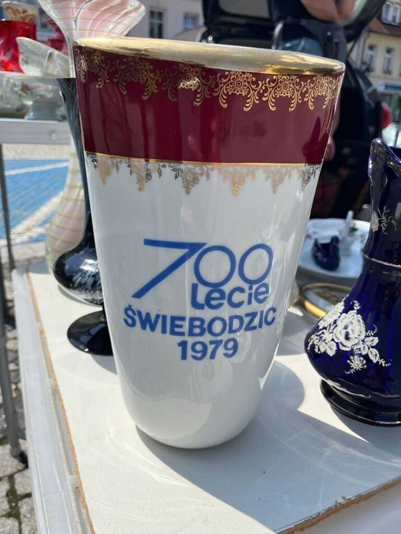 [FOTO] Giełda Staroci i Różności w Świebodzicach