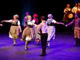 Z Kenii, Kolumbii, Francji, Serbii i Węgier. Poznajcie zespoły, które wystąpią na 32. Międzynarodowym Festiwalu Folkloru!