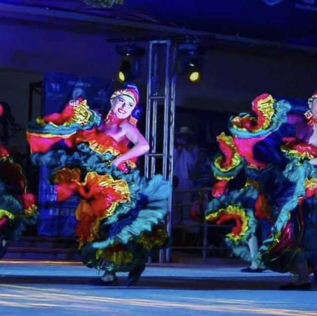Z Kenii, Kolumbii, Francji, Serbii i Węgier. Poznajcie zespoły, które wystąpią na 32. Międzynarodowym Festiwalu Folkloru!