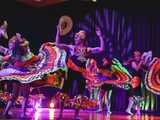 Z Kenii, Kolumbii, Francji, Serbii i Węgier. Poznajcie zespoły, które wystąpią na 32. Międzynarodowym Festiwalu Folkloru!