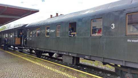 Spalinowóz wraz z historycznymi wagonami zawita do Świdnicy (bilety, rozkład jazdy)