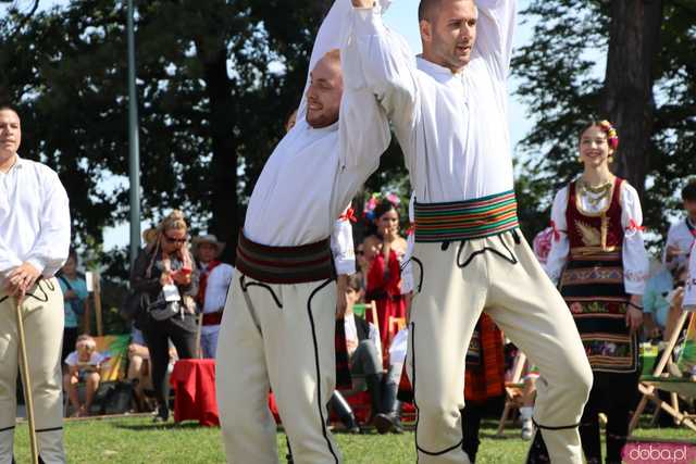Energia, Taniec i Folklor: Festiwal Folkloru Zaczyna się z Impetem