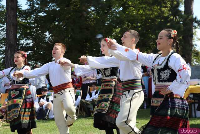 Energia, Taniec i Folklor: Festiwal Folkloru Zaczyna się z Impetem