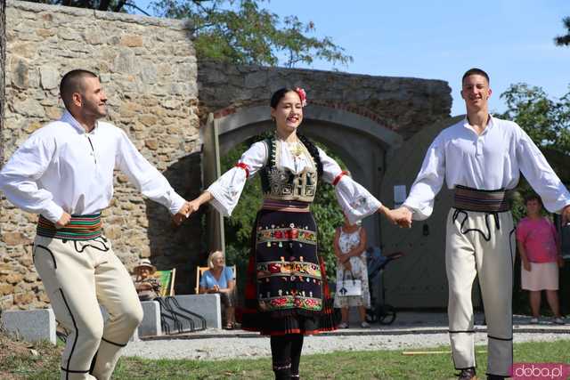 Energia, Taniec i Folklor: Festiwal Folkloru Zaczyna się z Impetem