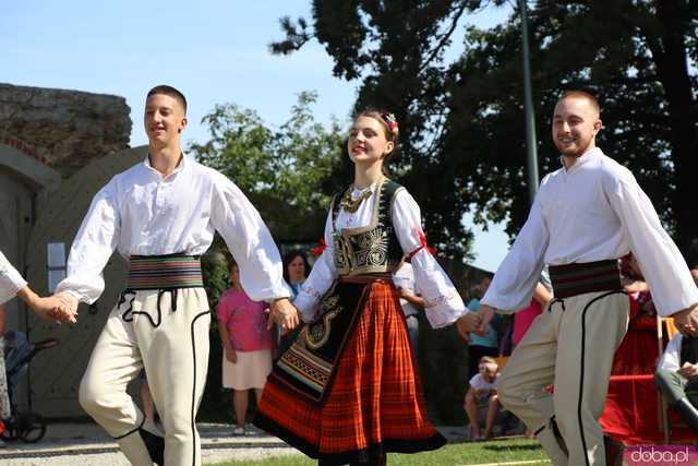 Energia, Taniec i Folklor: Festiwal Folkloru Zaczyna się z Impetem
