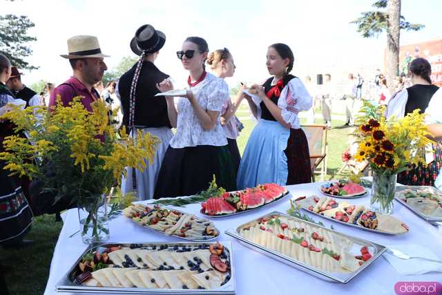 Energia, Taniec i Folklor: Festiwal Folkloru Zaczyna się z Impetem