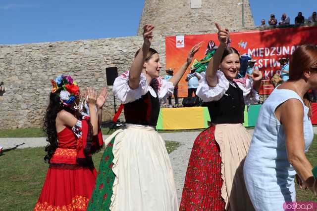 Energia, Taniec i Folklor: Festiwal Folkloru Zaczyna się z Impetem