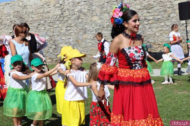 Energia, Taniec i Folklor: Festiwal Folkloru Zaczyna się z Impetem